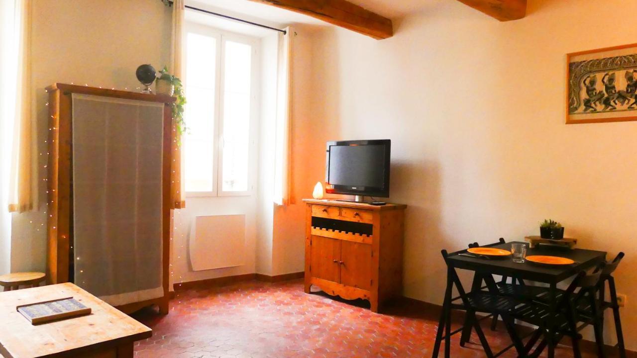 Studio Lironsd'Elle - Cœur du Village Gréoux-les-Bains Extérieur photo