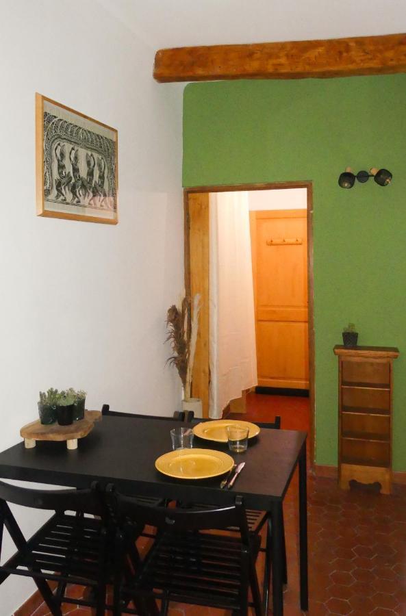 Studio Lironsd'Elle - Cœur du Village Gréoux-les-Bains Extérieur photo